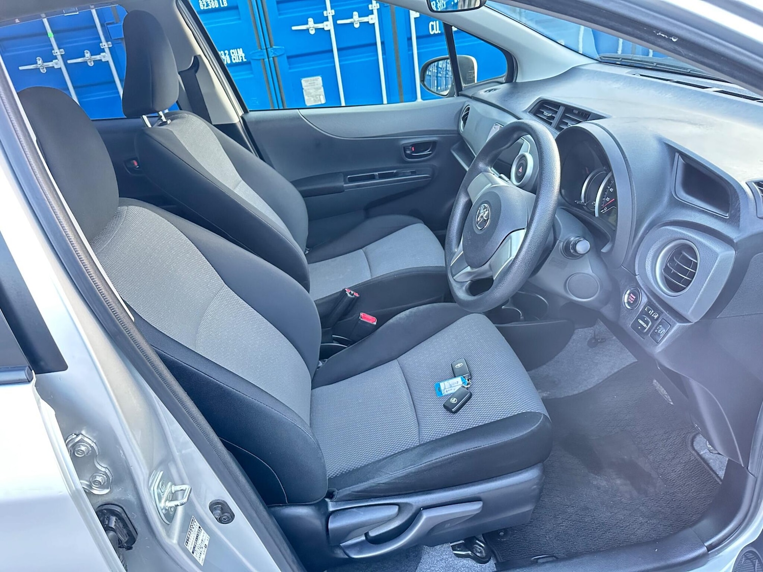 Used Toyota Yaris for sale - 78006331: Photo 10