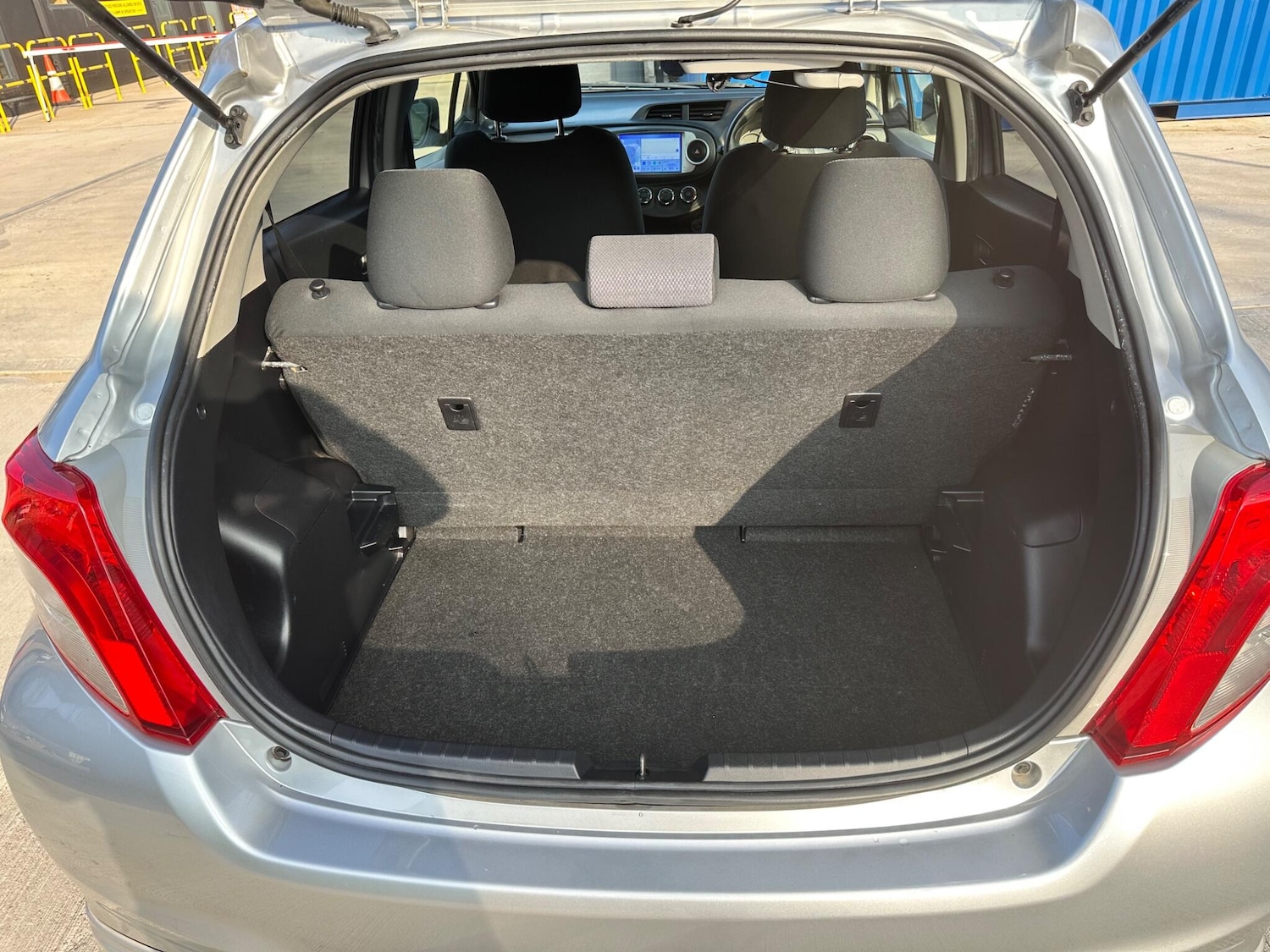 Used Toyota Yaris for sale - 77977675: Photo 10