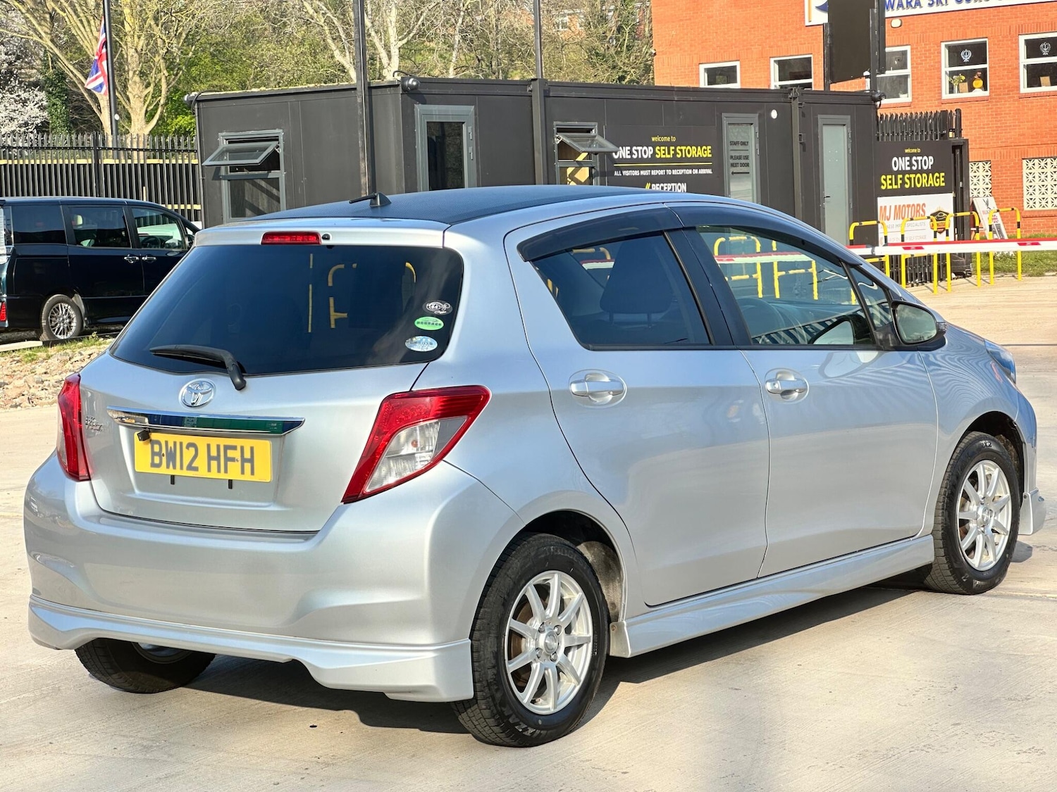 Used Toyota Yaris for sale - 77977675: Photo 21