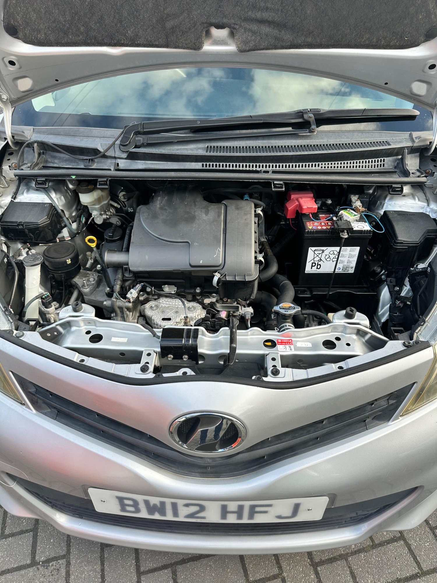 Used Toyota Vitz 2025 for sale - 77425336: Photo 16