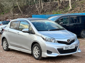 Used Toyota Vitz 2012 for sale - 77425336: Photo