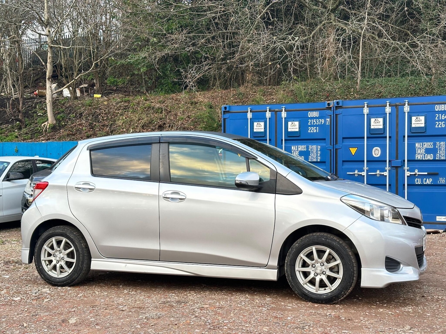 Used Toyota Vitz 2025 for sale - 77425336: Photo 5