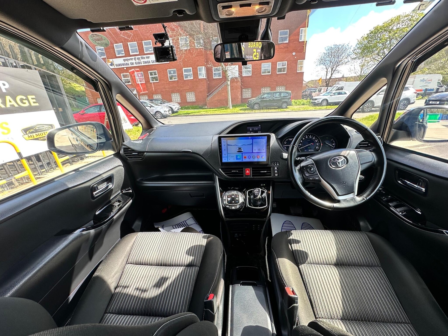 Used Toyota Voxy for sale - 78141399: Photo 13