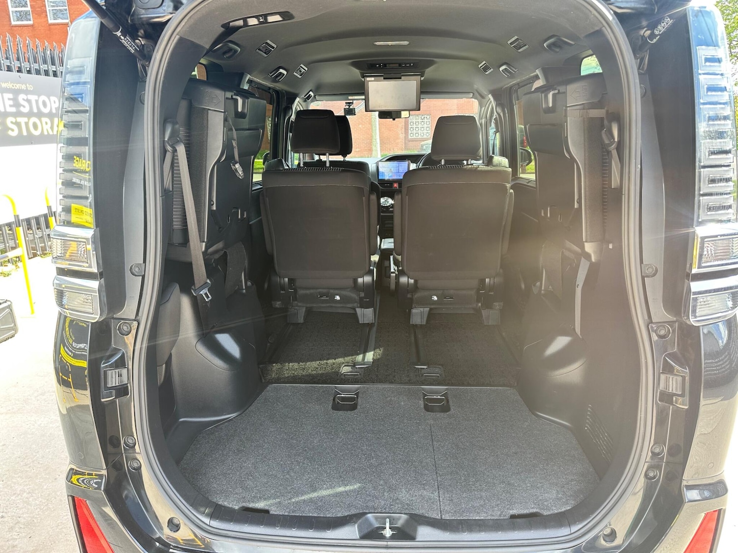 Used Toyota Voxy for sale - 78141399: Photo 15