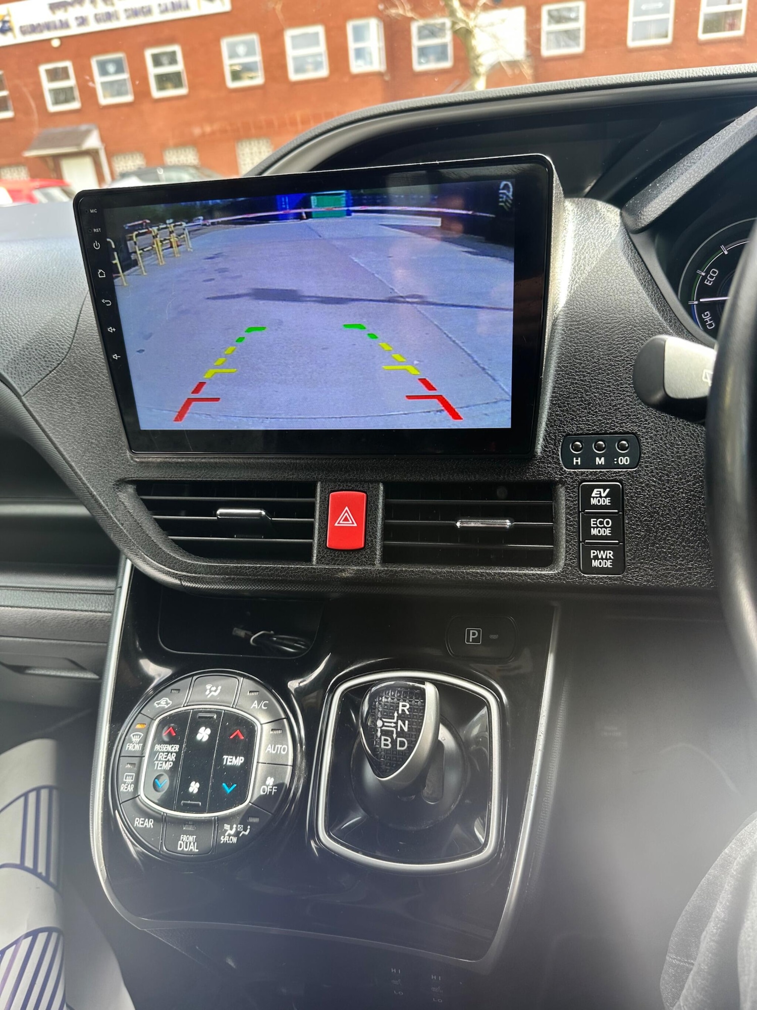 Used Toyota Voxy for sale - 78141399: Photo 18