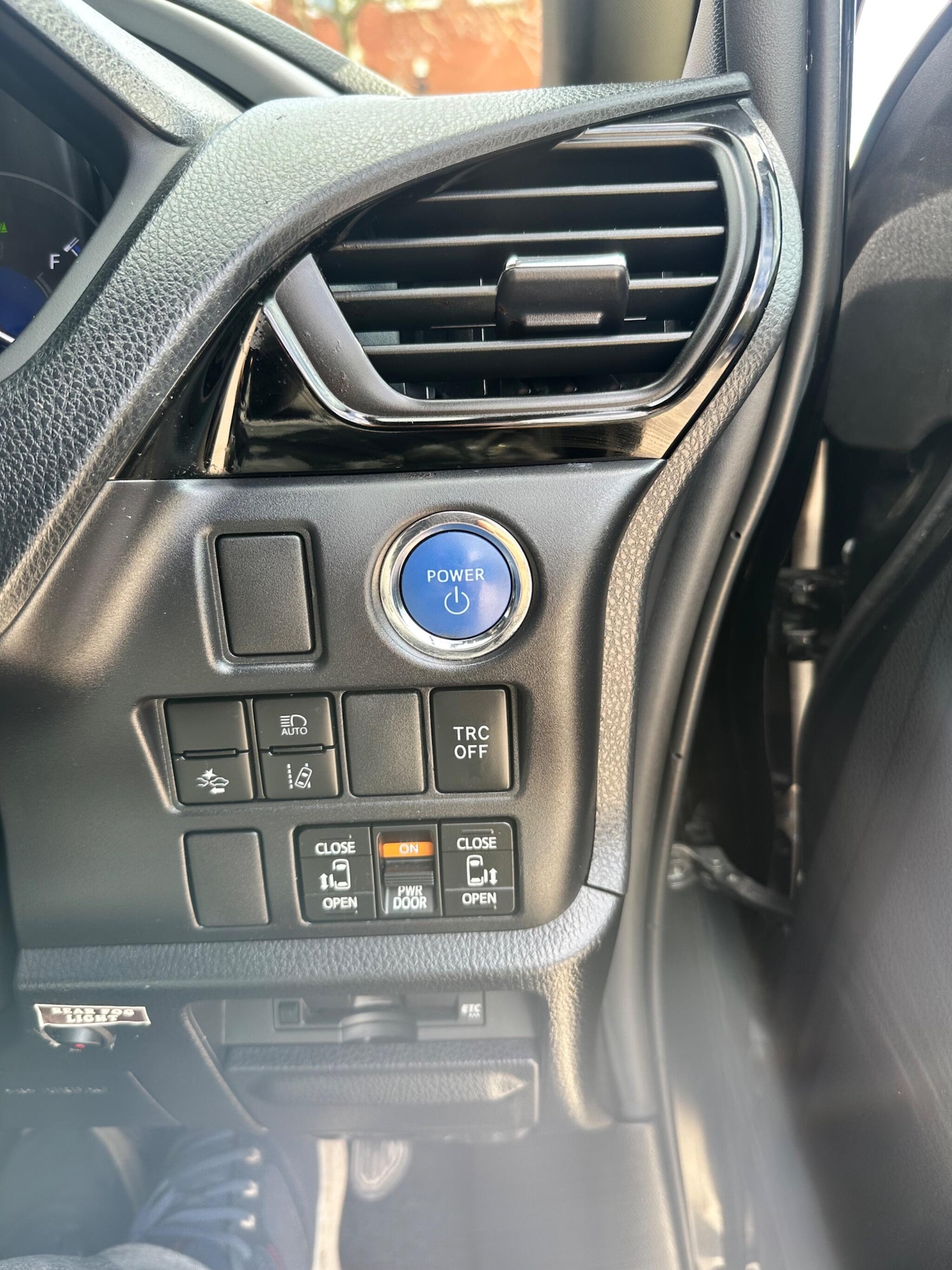 Used Toyota Voxy for sale - 78141399: Photo 21