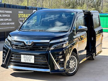 Used Toyota Voxy 2020 for sale - 78141399: Photo