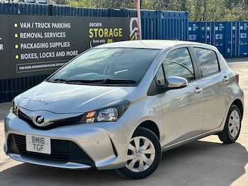 Used Toyota Yaris 2016 for sale - 78115234: Photo