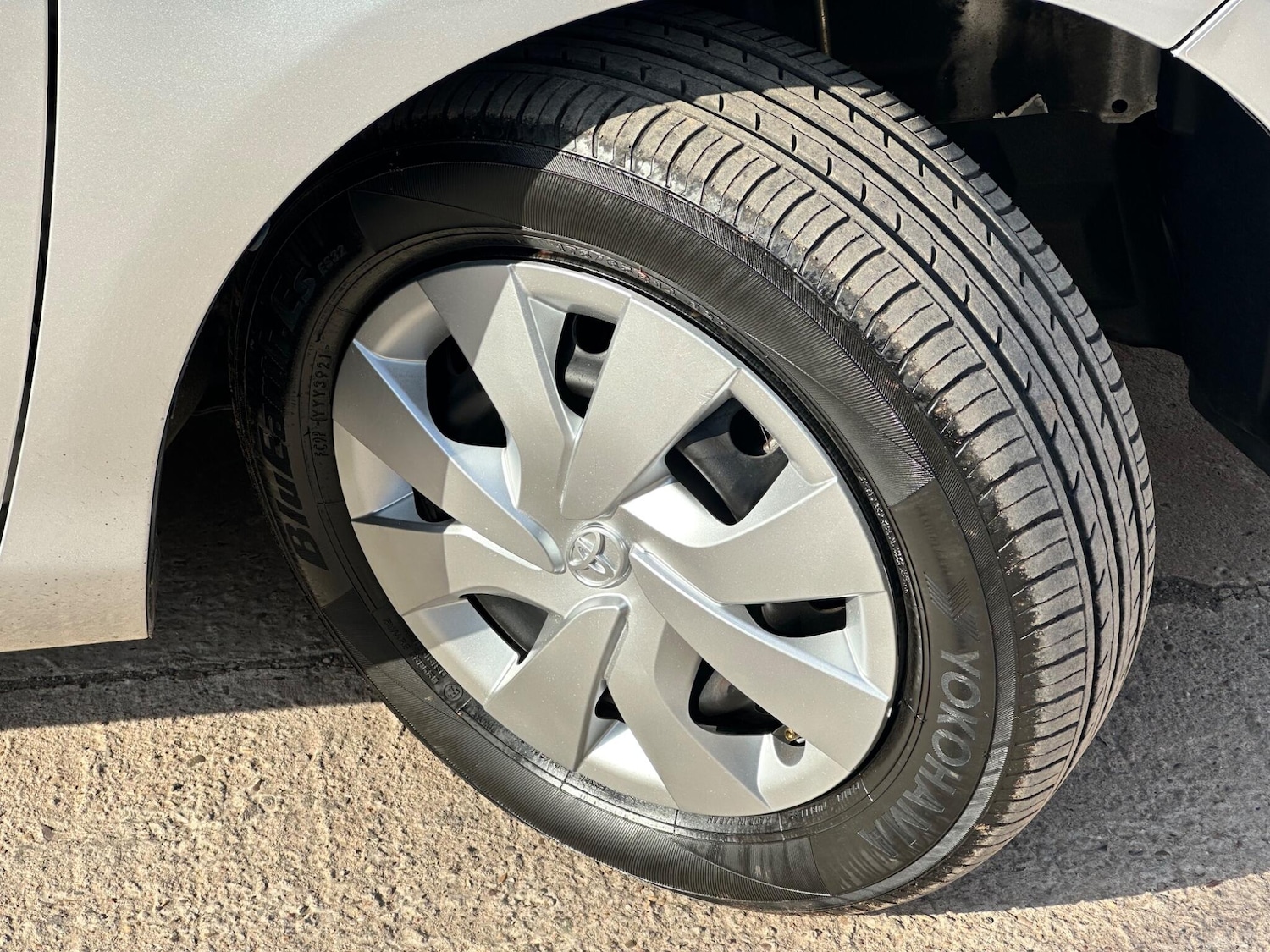 Used Toyota Yaris for sale - 78115234: Photo 21