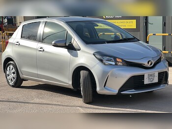 Used Toyota Yaris 2016 for sale - 78115234: Photo