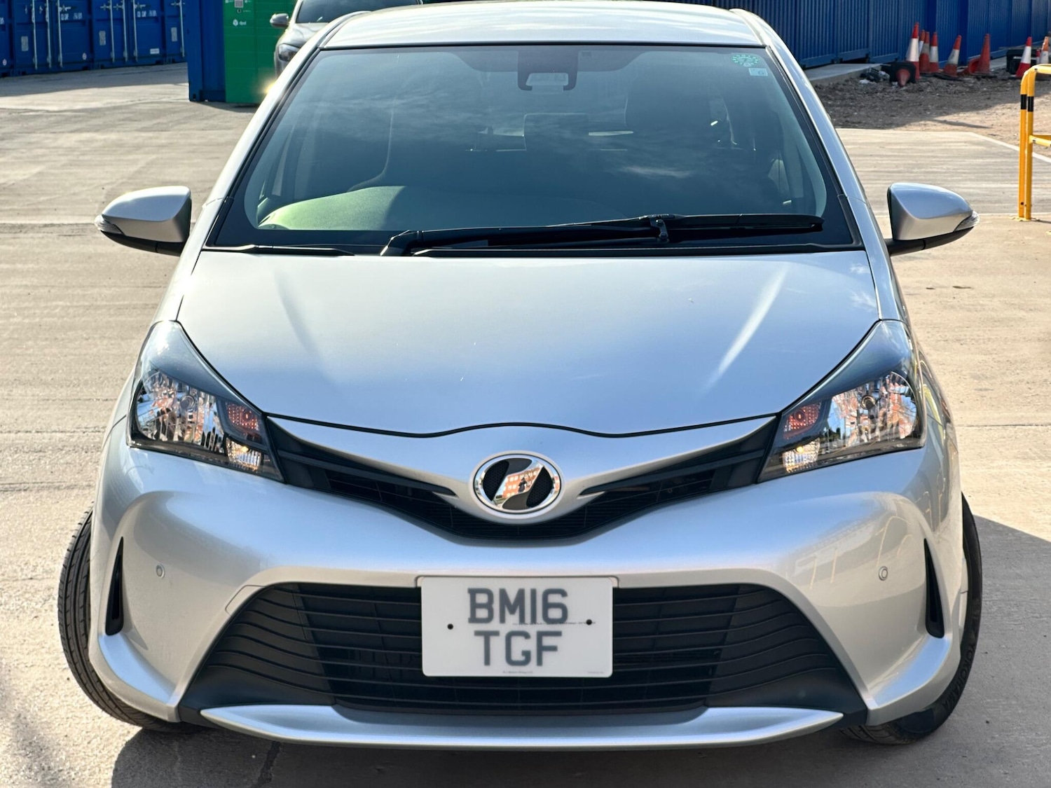 Used Toyota Yaris for sale - 78115234: Photo 4