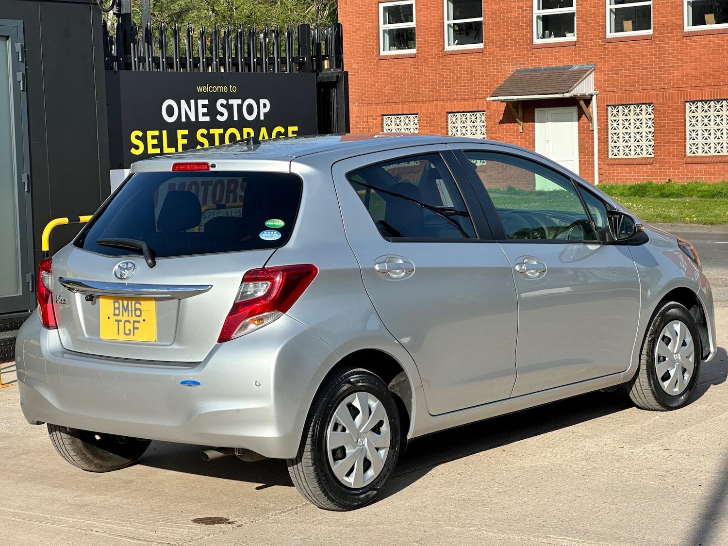 Used Toyota Yaris for sale - 78115234: Photo 6