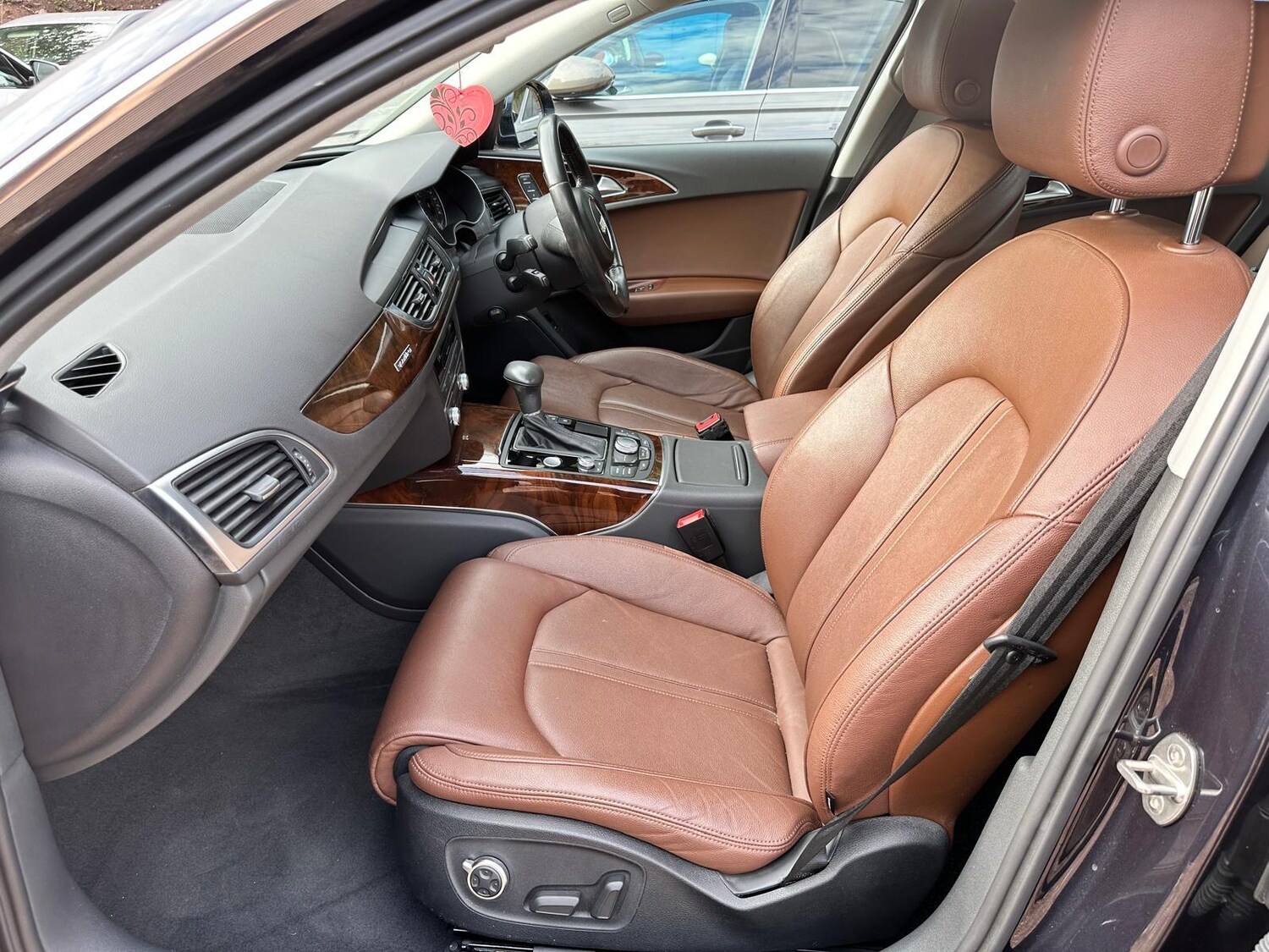 Used Audi A6 Saloon for sale - 77559568: Photo 11