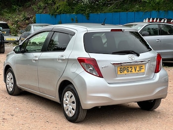 Used Toyota Yaris 2012 for sale - 78475762: Photo