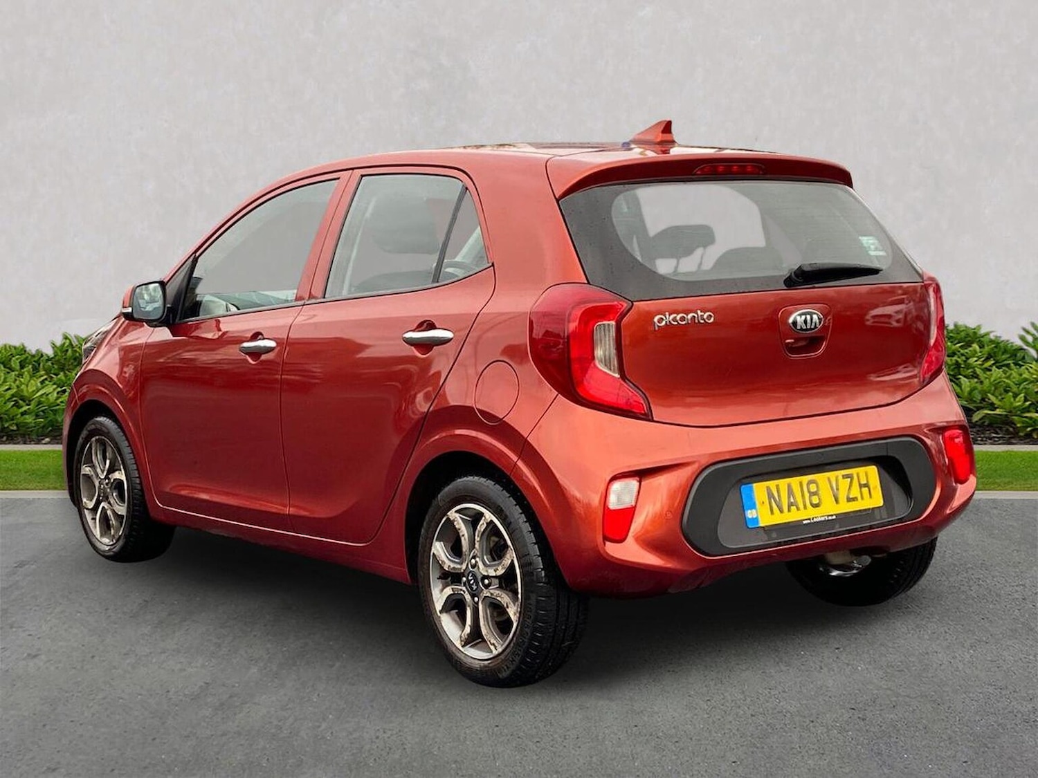 Used Kia Picanto 2018 for sale - 77073192: Photo 2