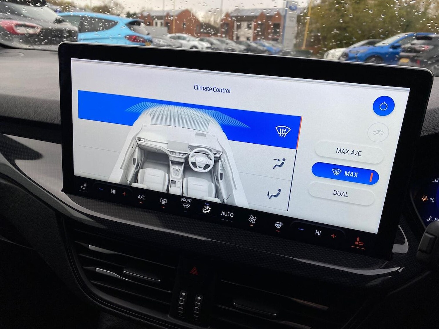 Used Ford Focus 2024 for sale - 76643601: Photo 12