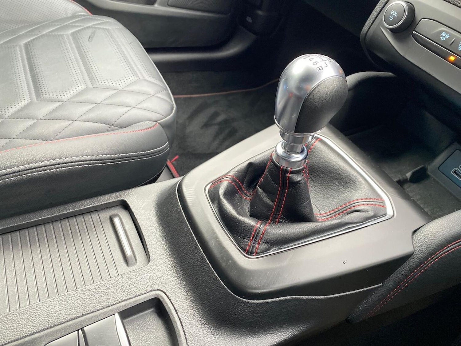 Used Ford Focus 2024 for sale - 76643601: Photo 13