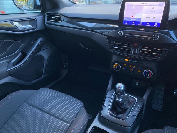Used Ford Focus 2020 for sale - 75982230: Photo 13