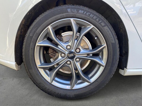 Used Ford Focus 2020 for sale - 75982230: Photo 6
