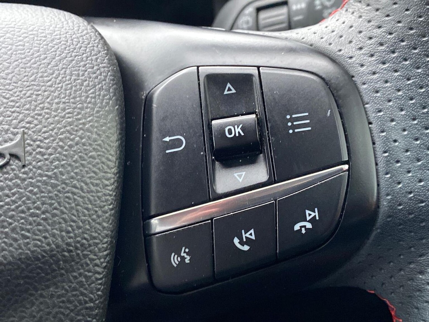 Used Ford Focus 2020 for sale - 76504993: Photo 27