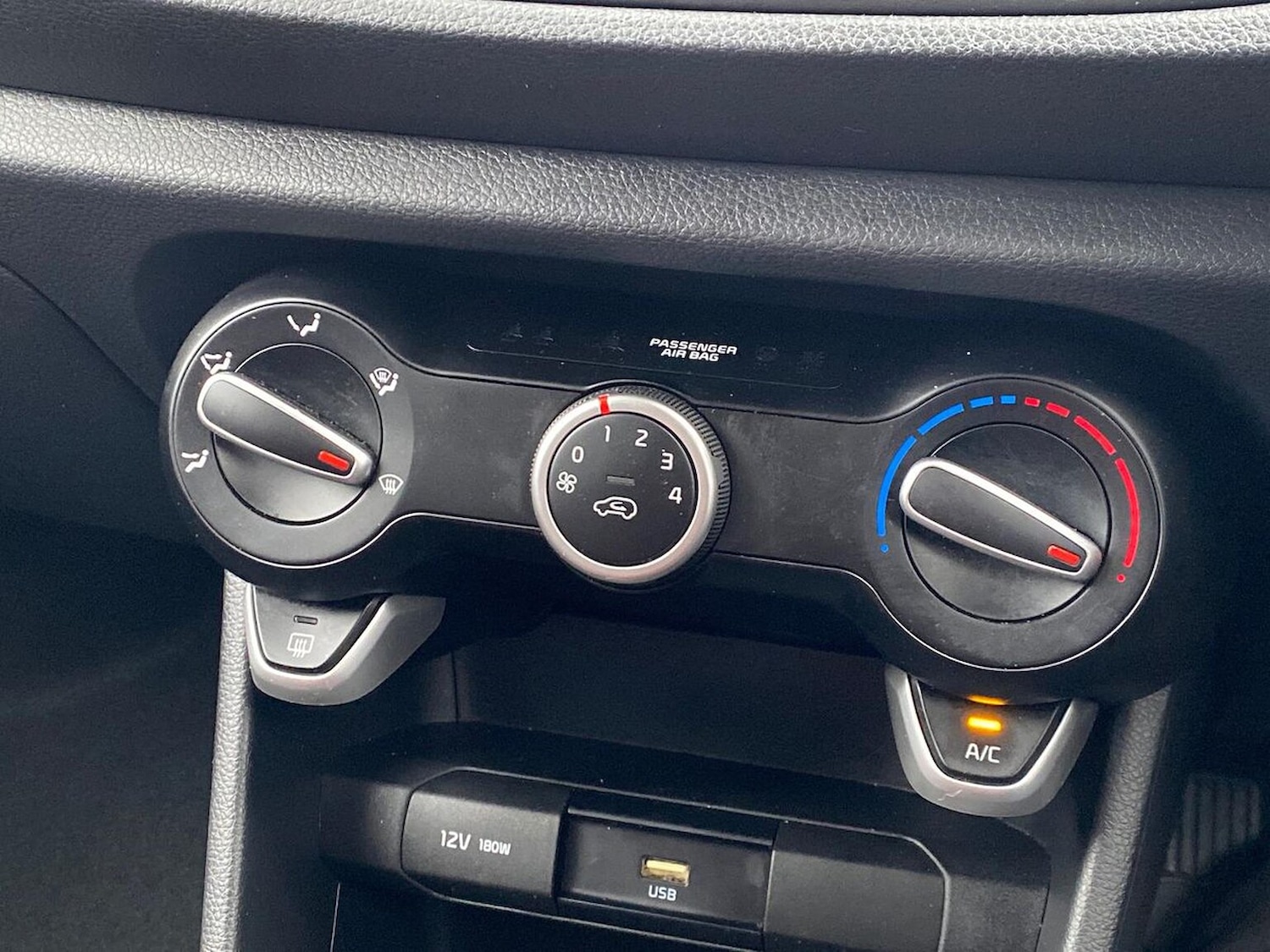 Used Kia Picanto 2022 for sale - 76986969: Photo 12