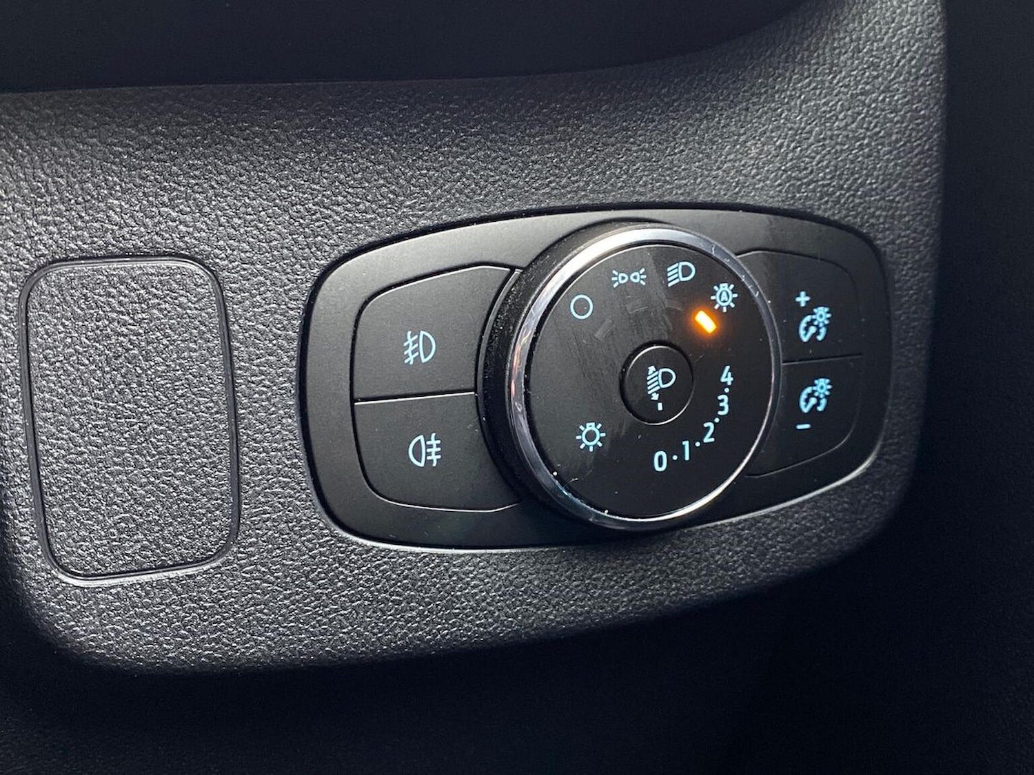 Used Ford Puma 2023 for sale - 77073190: Photo 38