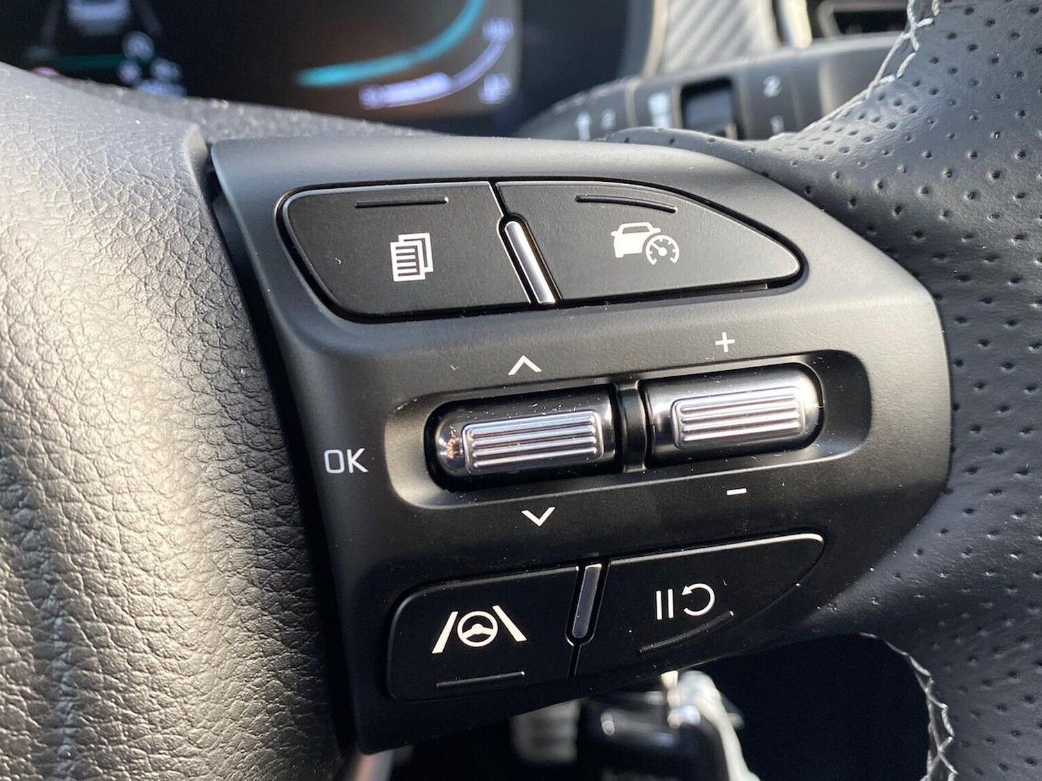 Used Kia Stonic 2025 for sale - 77078049: Photo 29