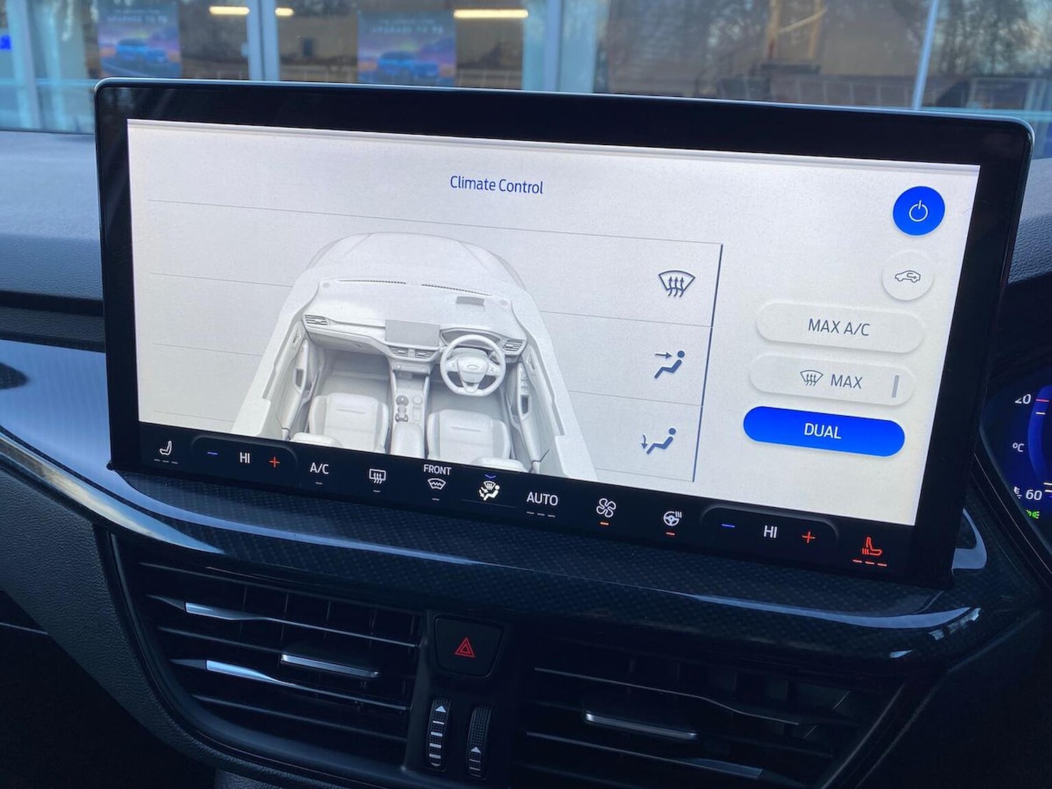 Used Ford Focus 2024 for sale - 76897097: Photo 12