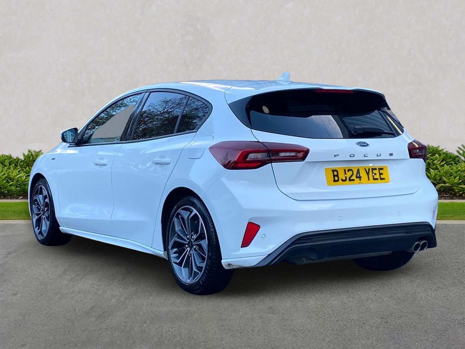 Used Ford Focus 2024 for sale - 76897097: Photo 2