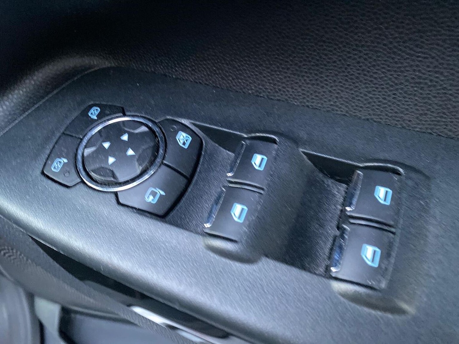 Used Ford Ecosport 2018 for sale - 76402411: Photo 21