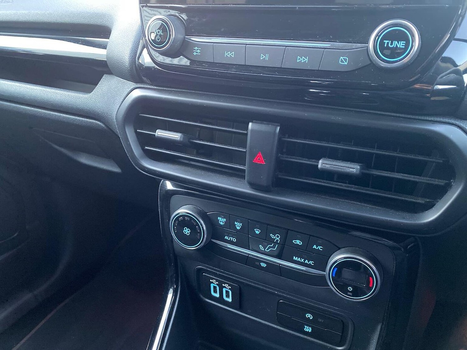 Used Ford Ecosport 2018 for sale - 76402411: Photo 22