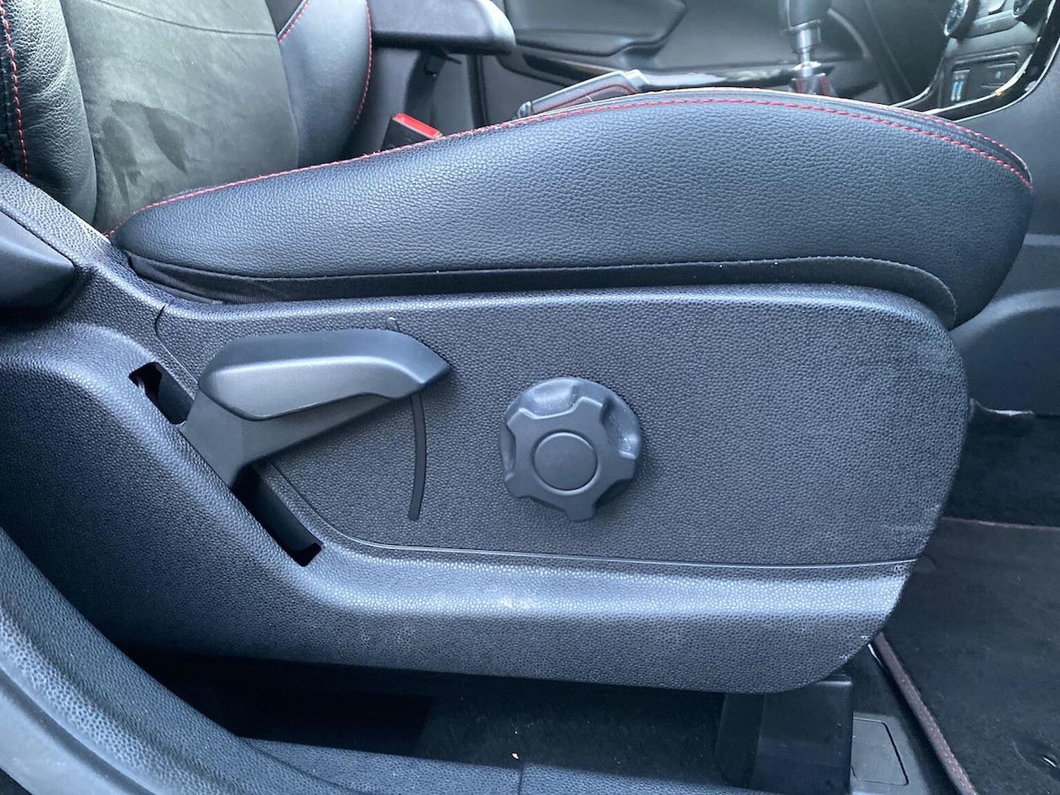 Used Ford Ecosport 2018 for sale - 76402411: Photo 30