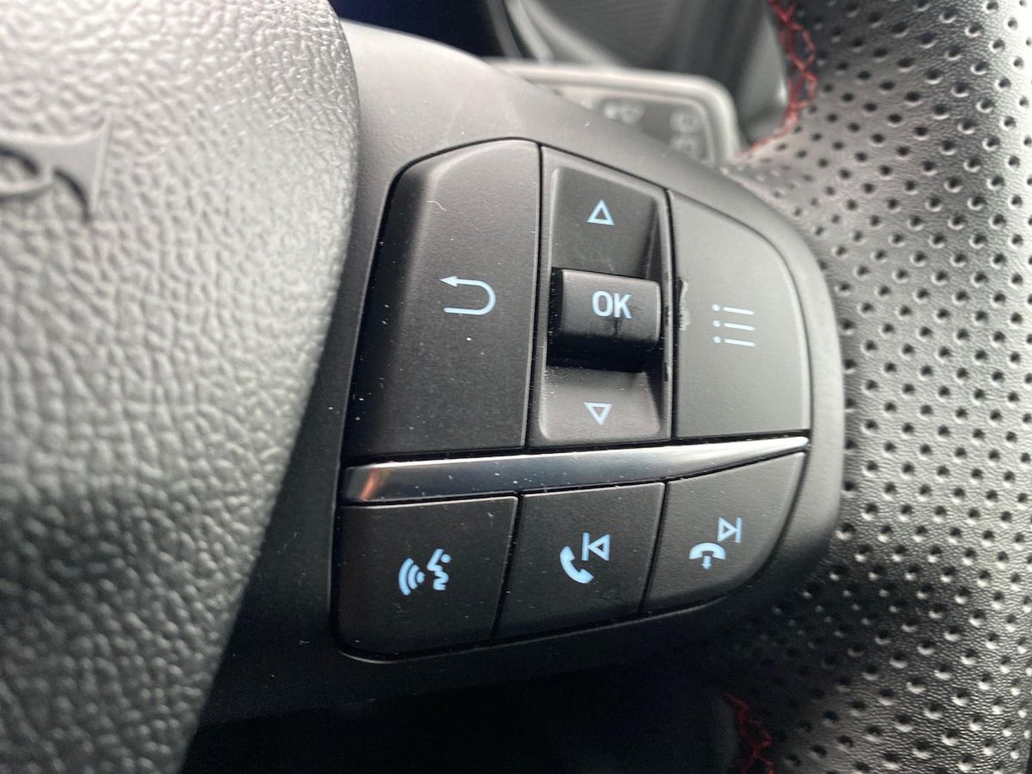 Used Ford Puma 2023 for sale - 76945915: Photo 27