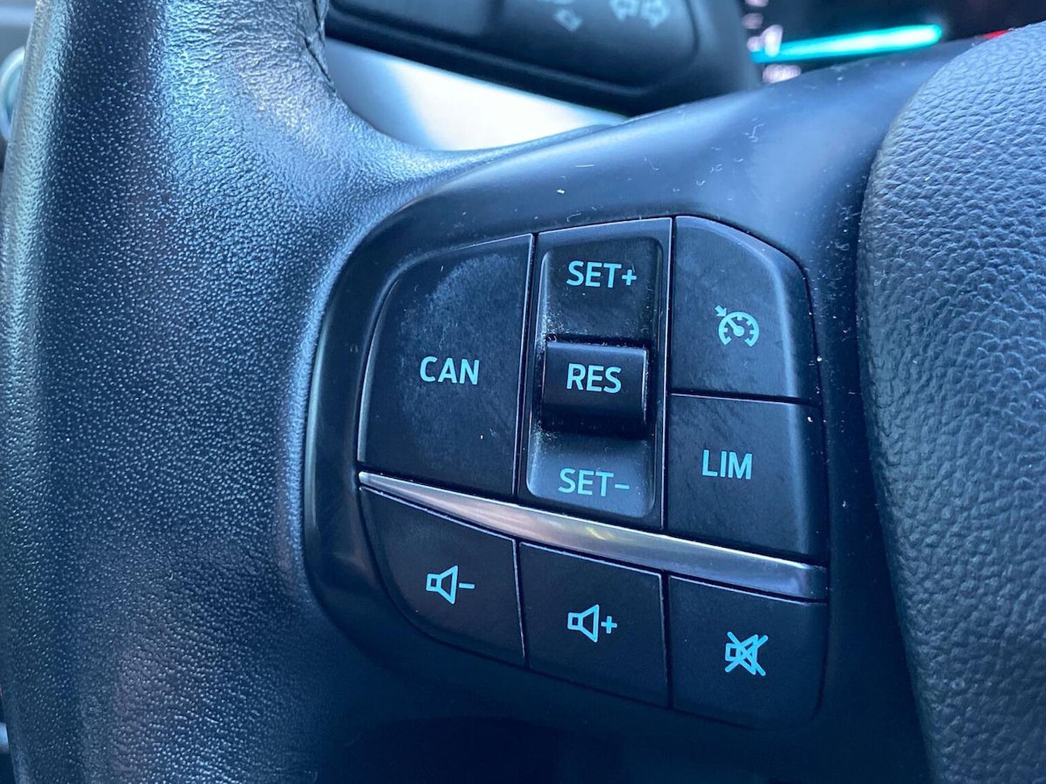 Used Ford Focus 2020 for sale - 76387180: Photo 26