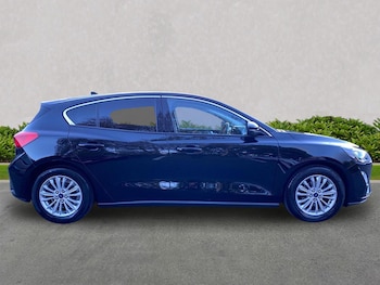 Used Ford Focus 2020 for sale - 76387180: Photo