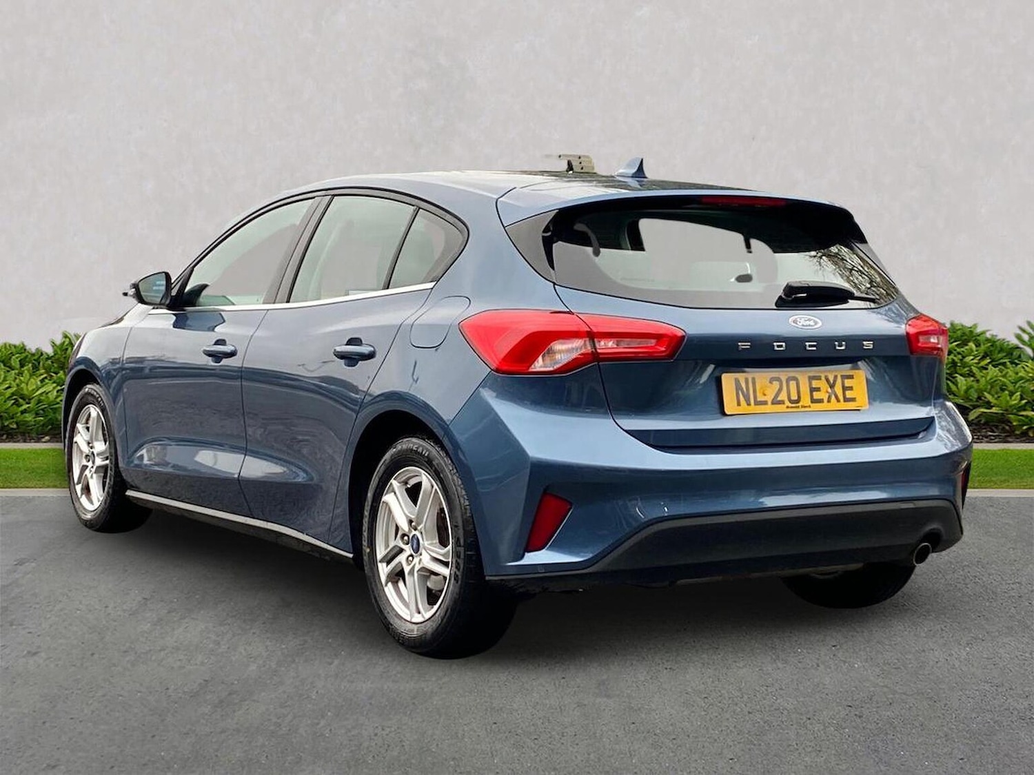 Used Ford Focus 2020 for sale - 76478235: Photo 2