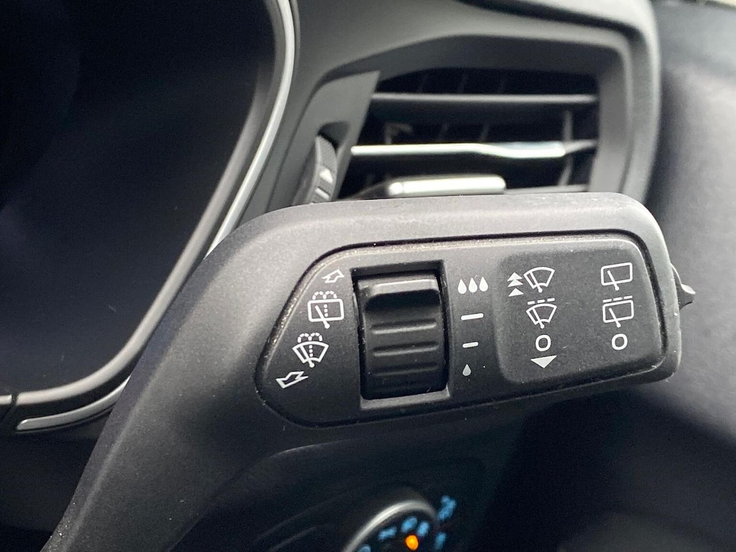 Used Ford Focus 2020 for sale - 76478235: Photo 29