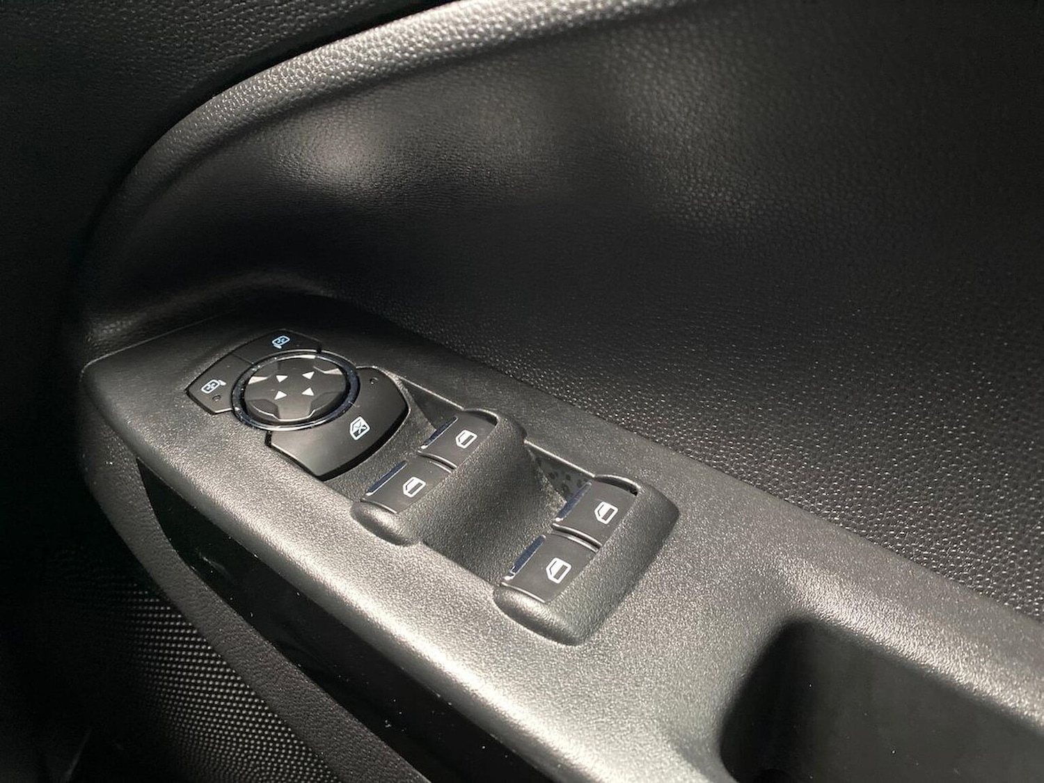 Used Ford Ecosport 2021 for sale - 76720330: Photo 21