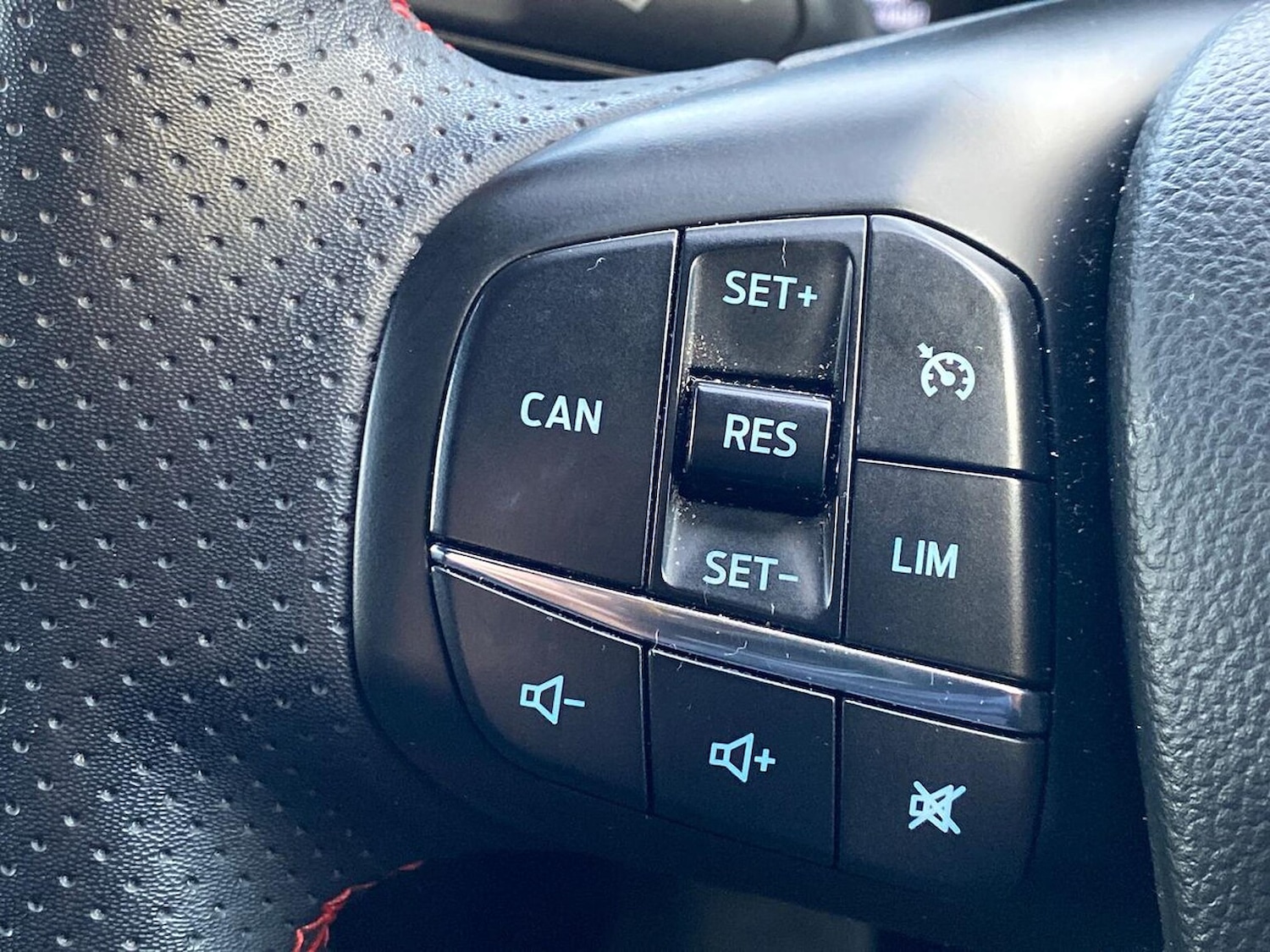 Used Ford Focus 2022 for sale - 77080886: Photo 28