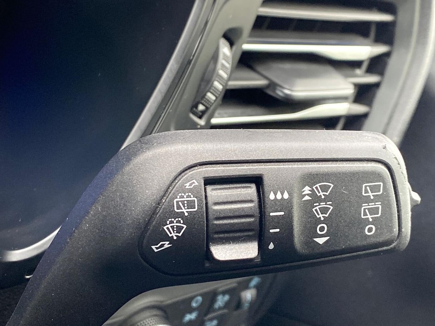 Used Ford Kuga 2024 for sale - 76127138: Photo 29