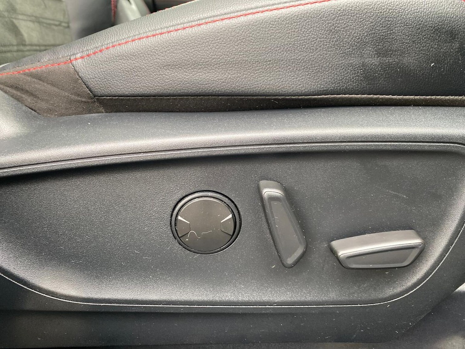 Used Ford Kuga 2024 for sale - 76127138: Photo 30