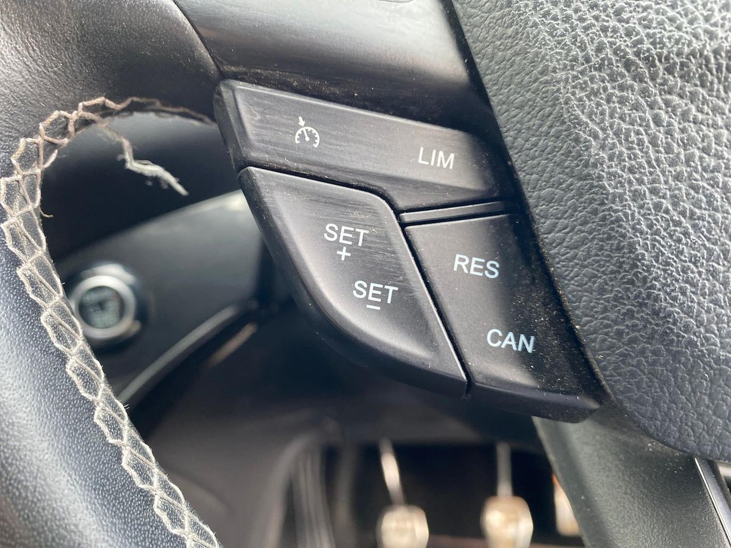 Used Ford Kuga 2017 for sale - 75958331: Photo 22