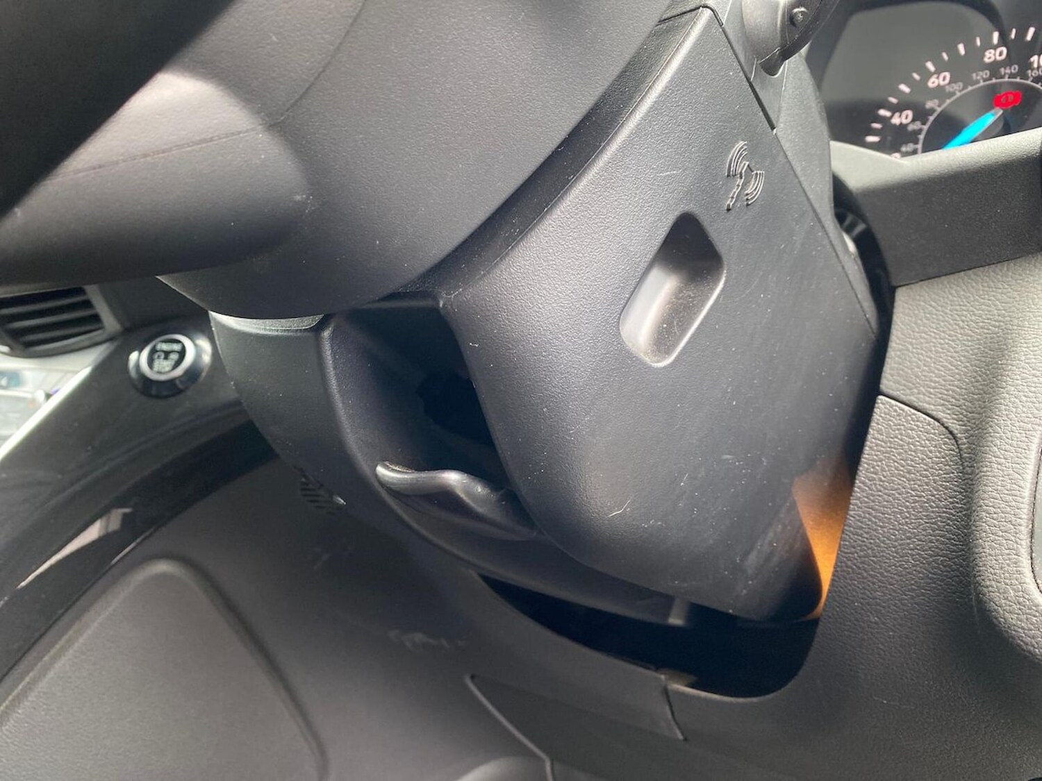 Used Ford Kuga 2017 for sale - 75958331: Photo 28