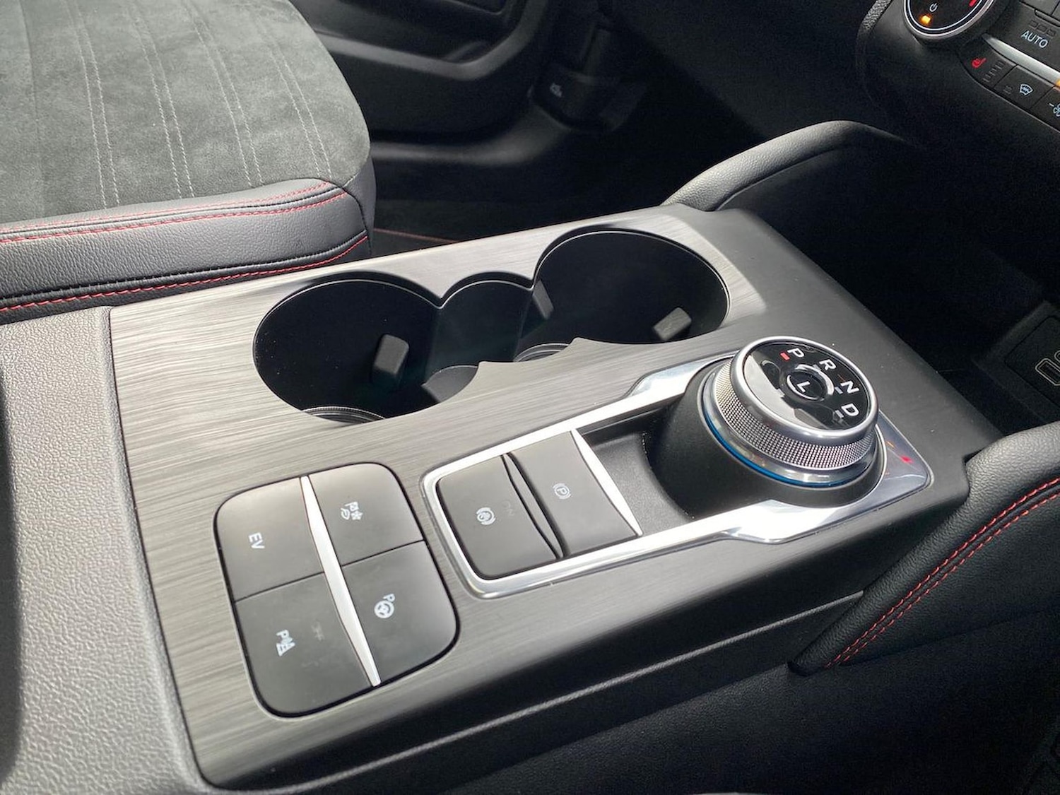 Used Ford Kuga 2023 for sale - 76693434: Photo 13