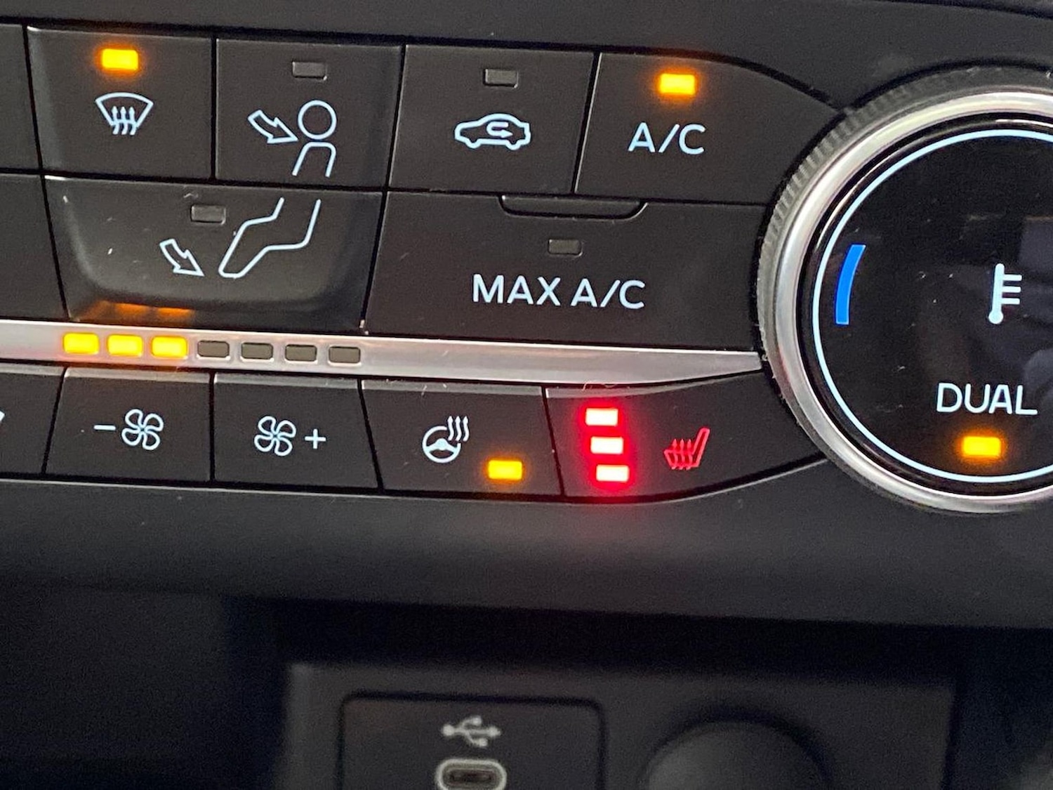 Used Ford Kuga 2023 for sale - 76693434: Photo 25