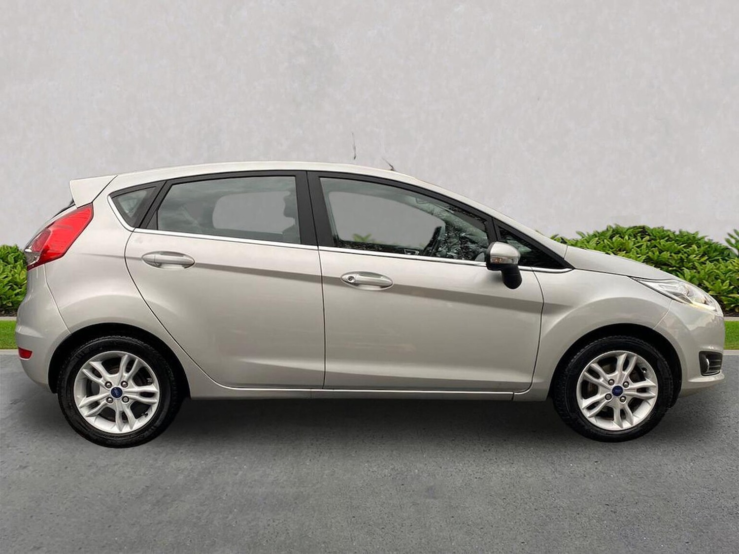 Used Ford Fiesta 2016 for sale - 76490814: Photo 3