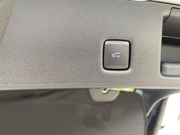 Used Ford Kuga 2023 for sale - 76275129: Photo 34