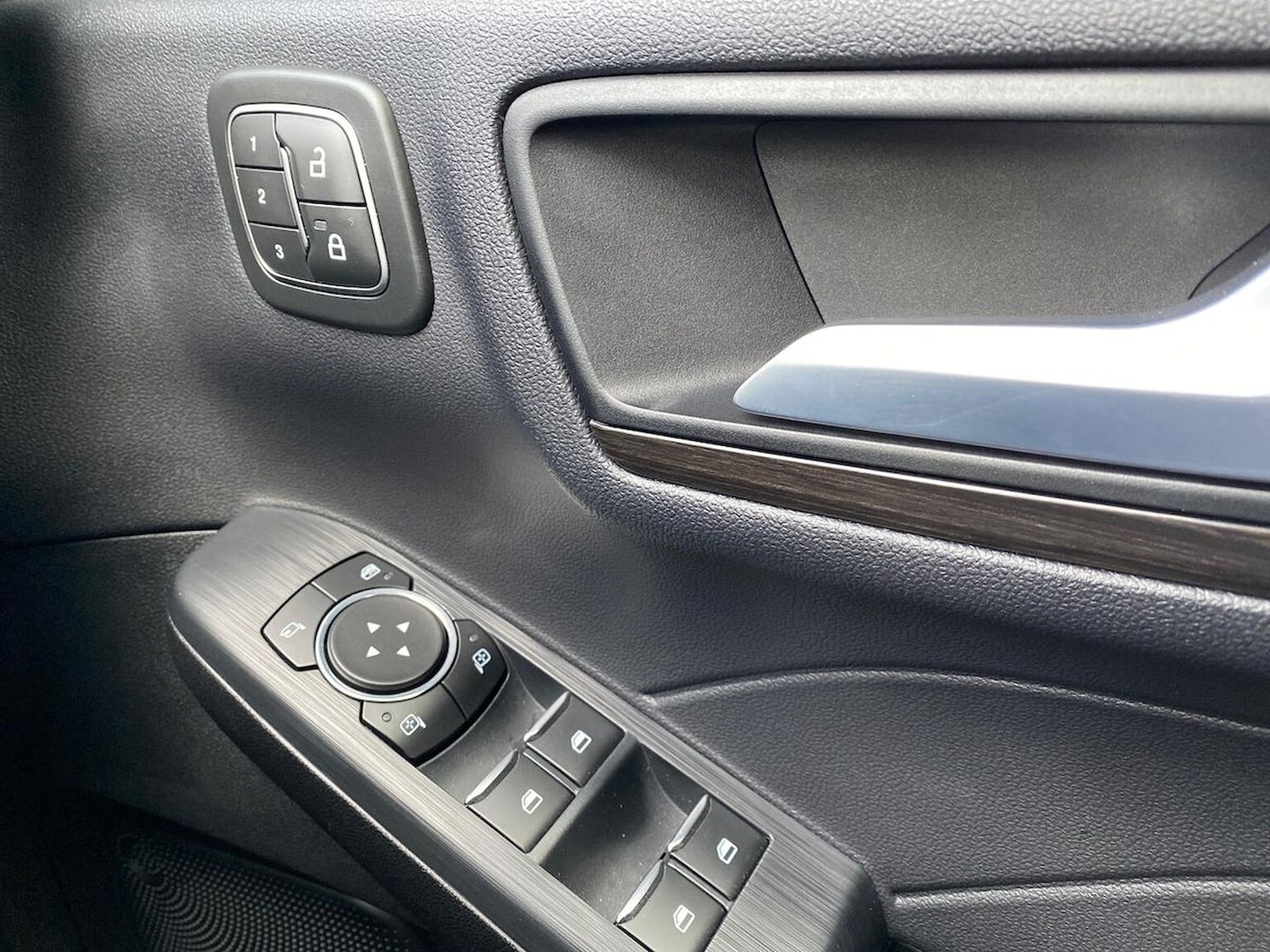 Used Ford Kuga 2022 for sale - 76430788: Photo 21