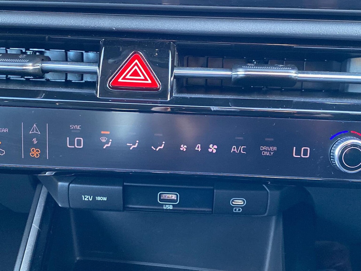 Used Kia Niro 2024 for sale - 77078035: Photo 14