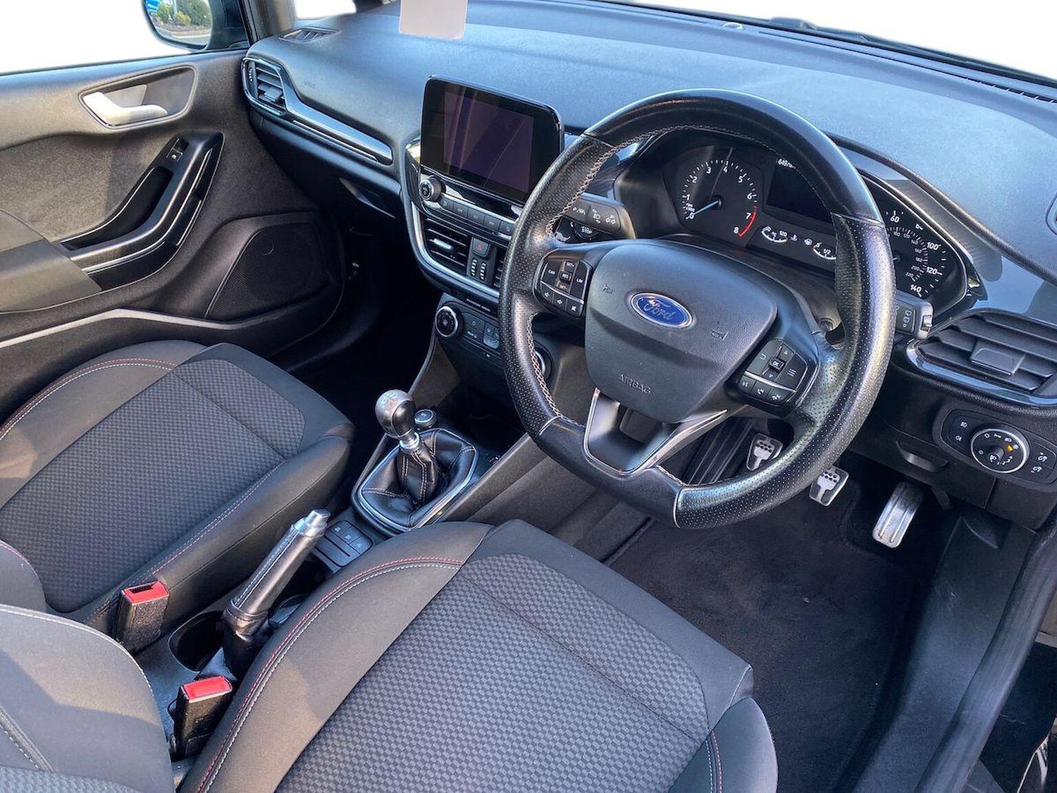 Used Ford Fiesta 2018 for sale - 76407372: Photo 15